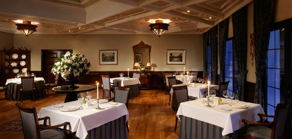 Restaurante La Alhambra Hotel Melia Sancti Petri