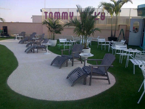 Tommy Mels Orihuela Diner Terraza