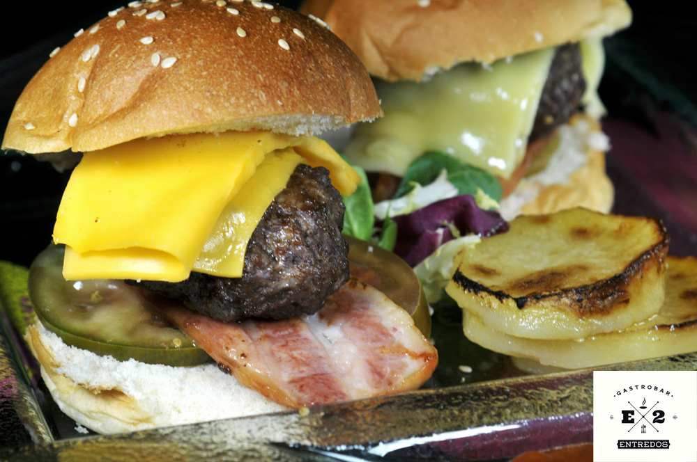 Dúo de hamburguesitas