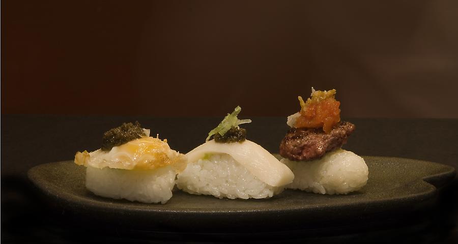 Trio nigiris kabuki raw