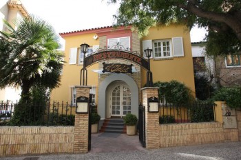 EL CHALET