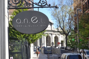 a.n.E.l. TAPAS & LOUNGE BAR