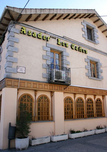 ASADOR LOS CAÑOS