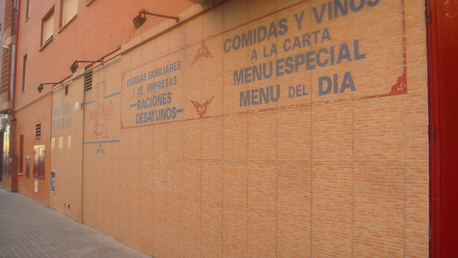 CREMA Y CAFÉ MOSTOLES