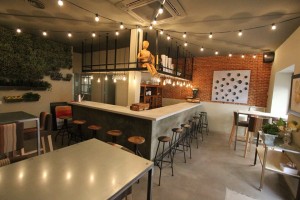 VE-GA BAR