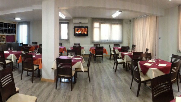 Restaurante Hostal Oasis Zamora Salones