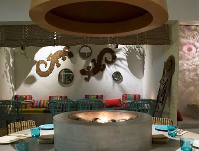 Boho Bar Madrid Restaurante Mesa Redonda