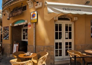 LA TAPERIA DELICATESSEN