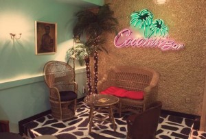El COCONUT BAR