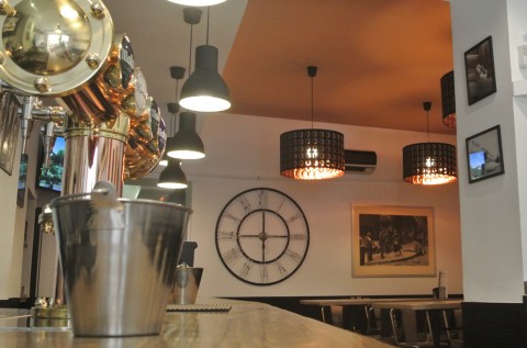 CLAXON BAR