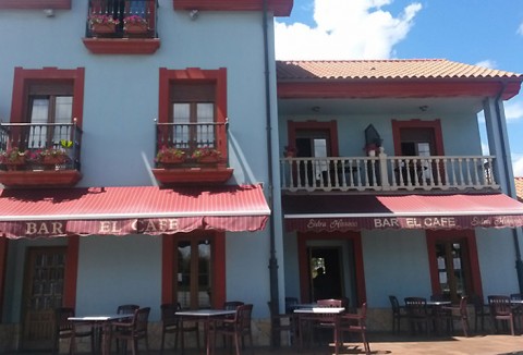 EL CAFÉ
