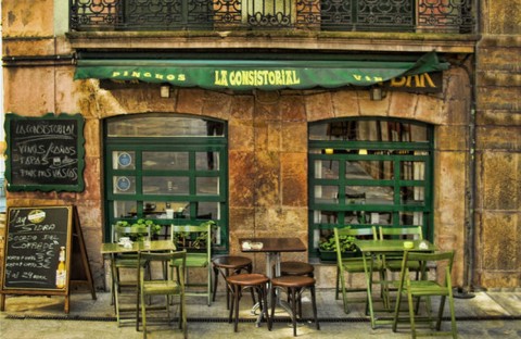 LA CONSISTORIAL