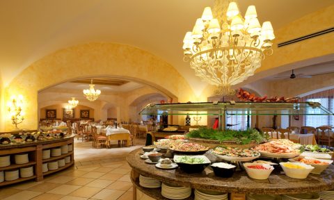 BUFFET LOS ARCOS