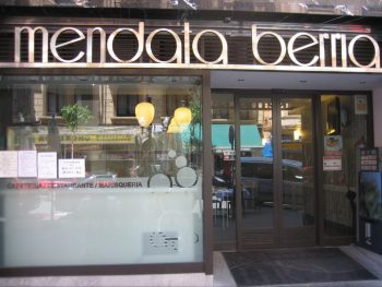 MENDATA BERRIA