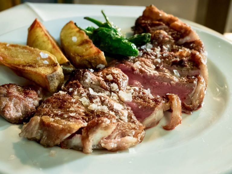 Lomo bajo (280 gr) de ternera morucha con patatas