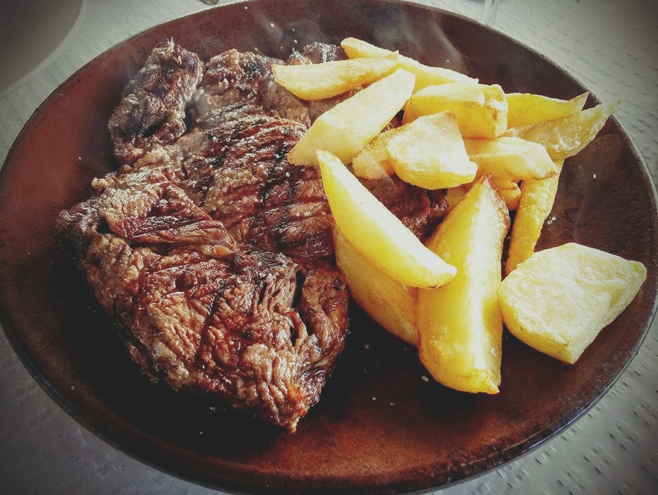 RESTAURANTE CAMPOHERMOSO