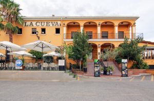 LA CUEVA DE 1900