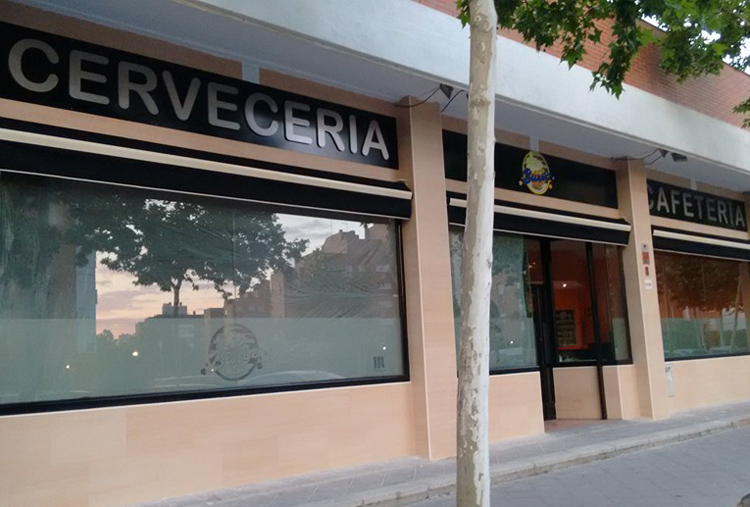 Cafeteria Bureo Fuenlabrada Fachada
