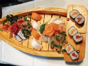 Mixto de sushi, sashimi y maki(30)