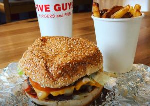 FIVE GUYS SAGRADA FAMILIA