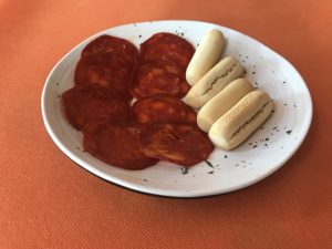 Chorizo picante de León