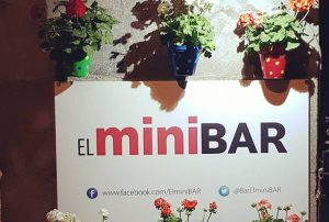 EL MINIBAR