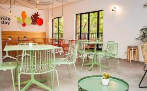 THE CIRCLE FOOD