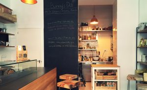 BUNNY'S DELI