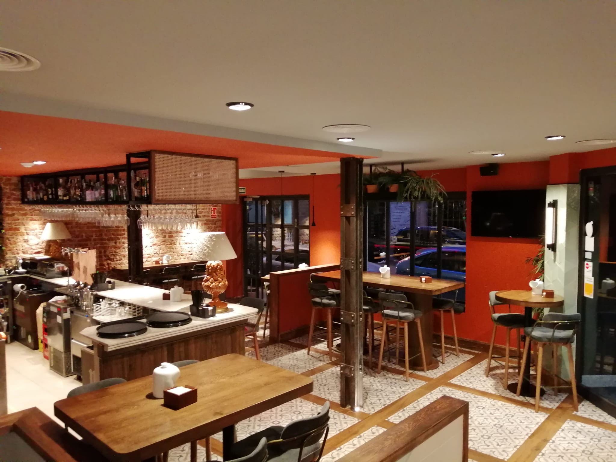 RESTAURANTE LACABÍA CHAMBERÍ
