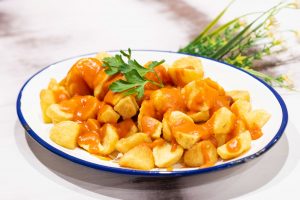Patatas bravas