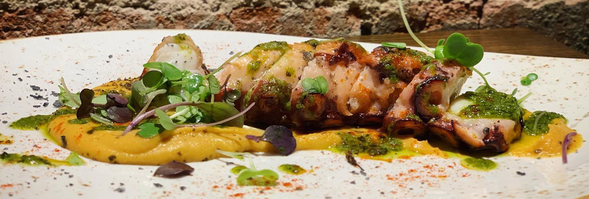 RESTAURANTE LACABÍA CHAMBERÍ