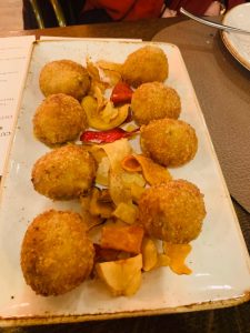 Croquetas caseras Lacabía