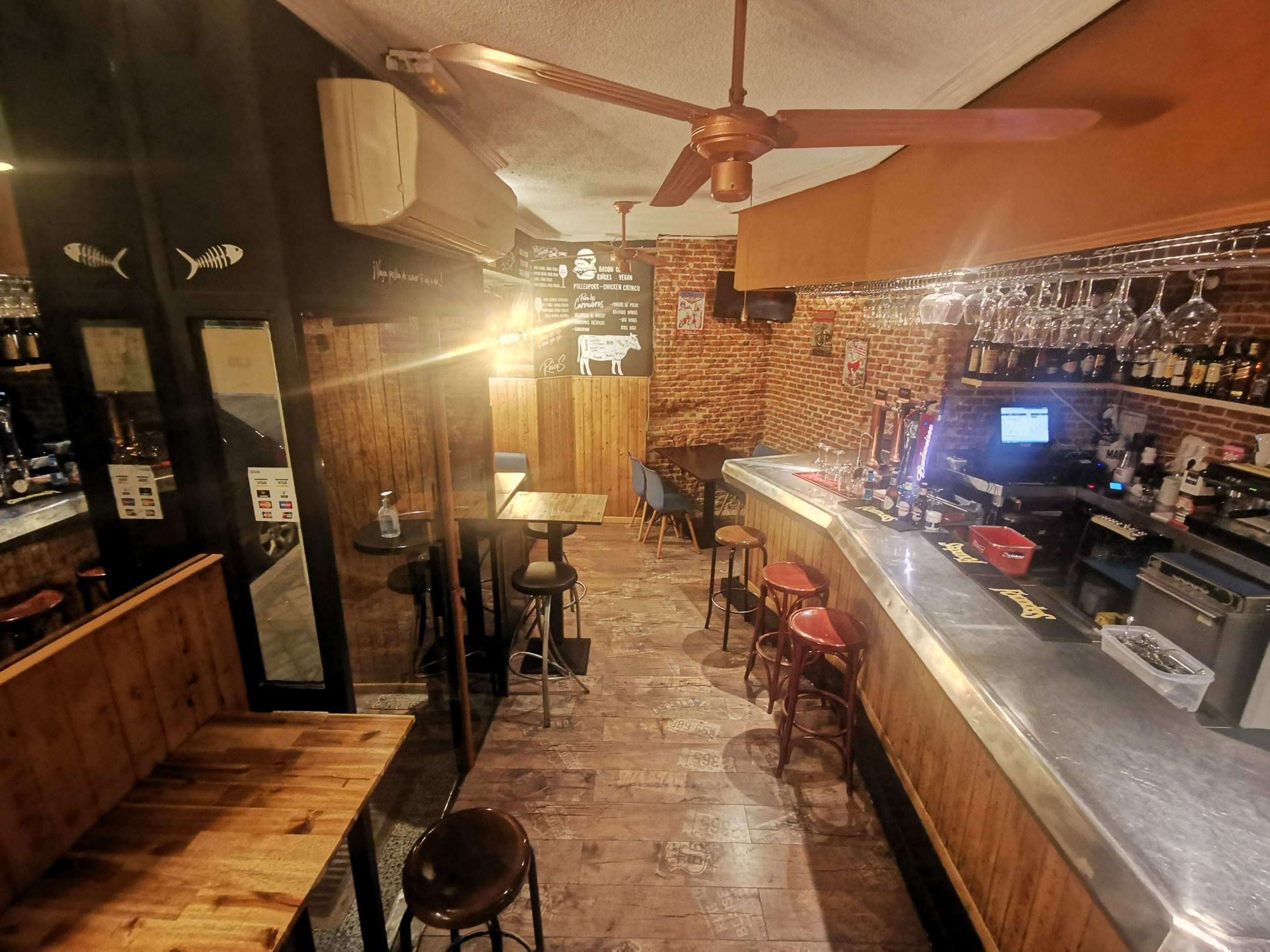 RAÍCES RESTOBAR