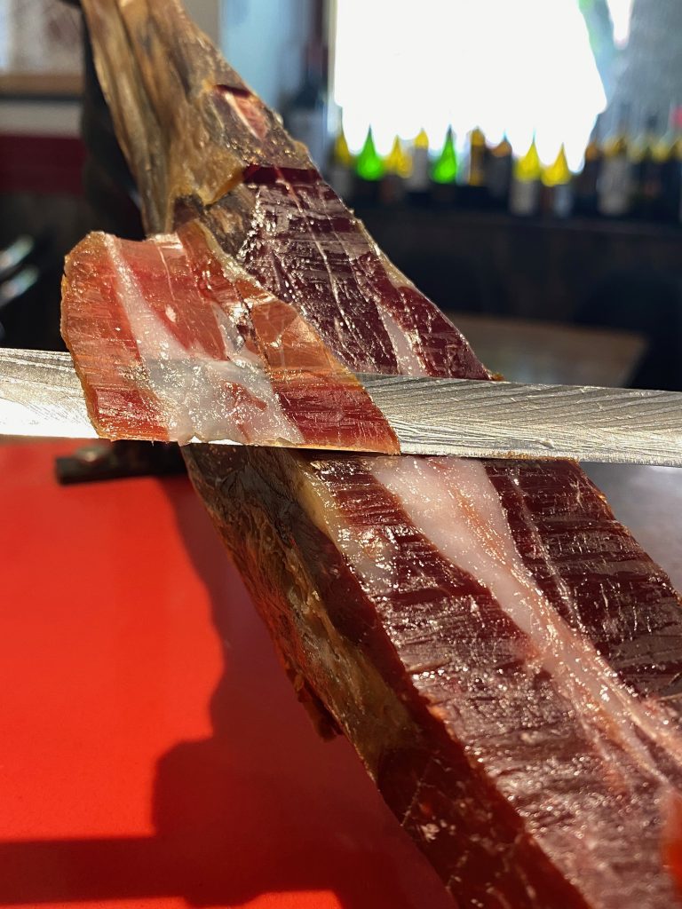 JAMÓN DE CORDERO CON I.G.P. DEL ALTIPLANO DE GRANADA
