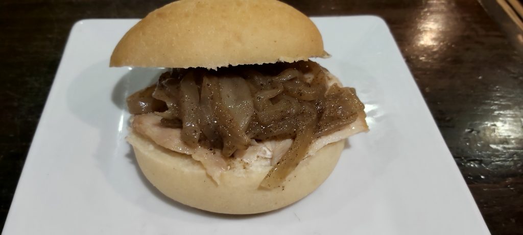 Montado de pollo
