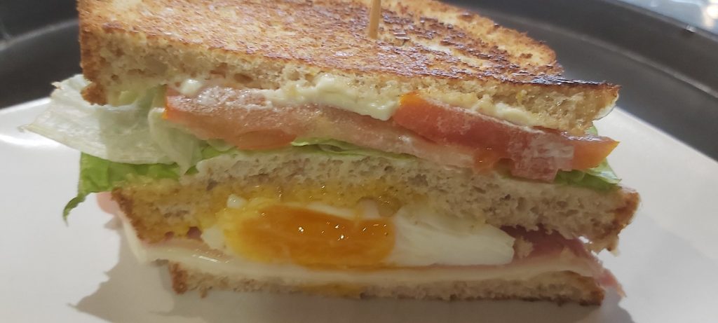 Sandwich de la casa
