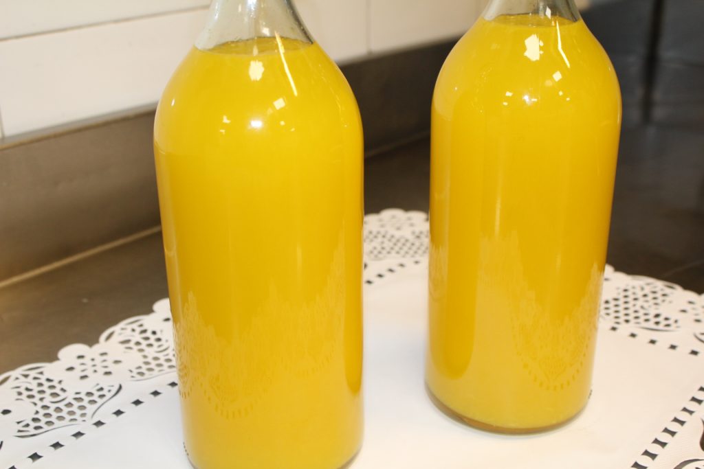 Zumo de naranja natural (1 L.)
