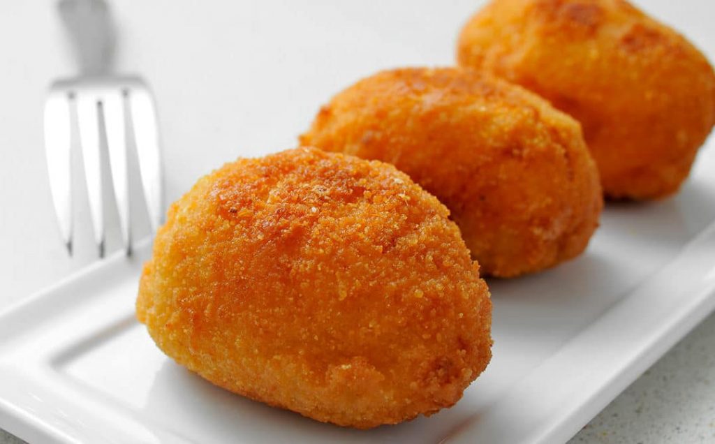 Croquetas de receta caseras de jamón