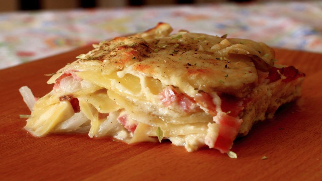 Gratinado de patatas y bacon
