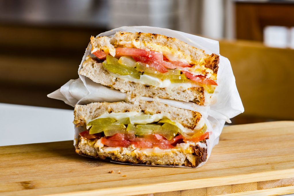 Sandwich 4 Quesos