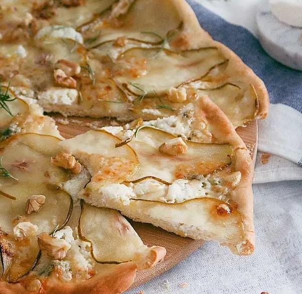 Pizza de Queso de Cabra y Pera