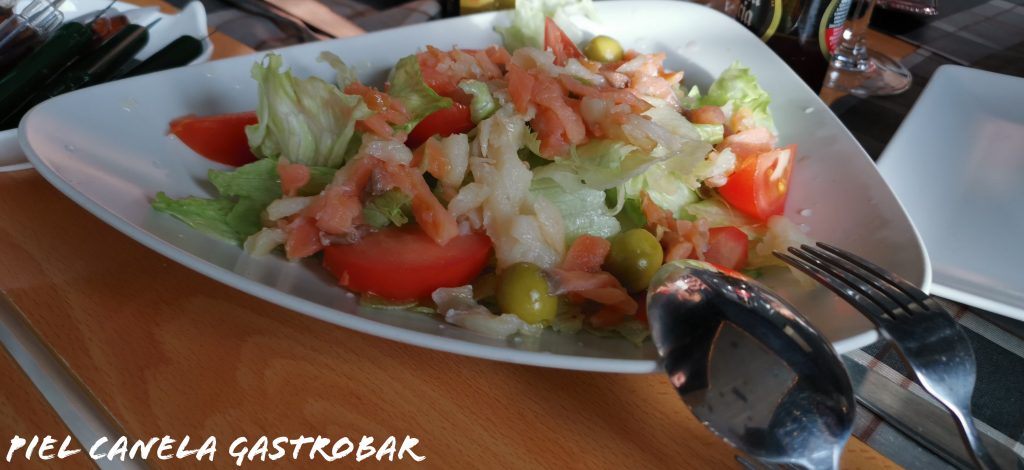 Ensalada de ahumados