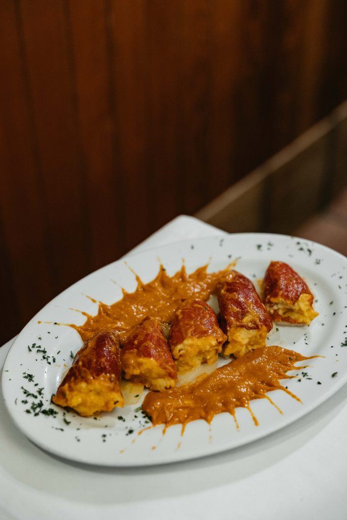 Pimientos del piquillo rellenos de Bacalao y Gambas