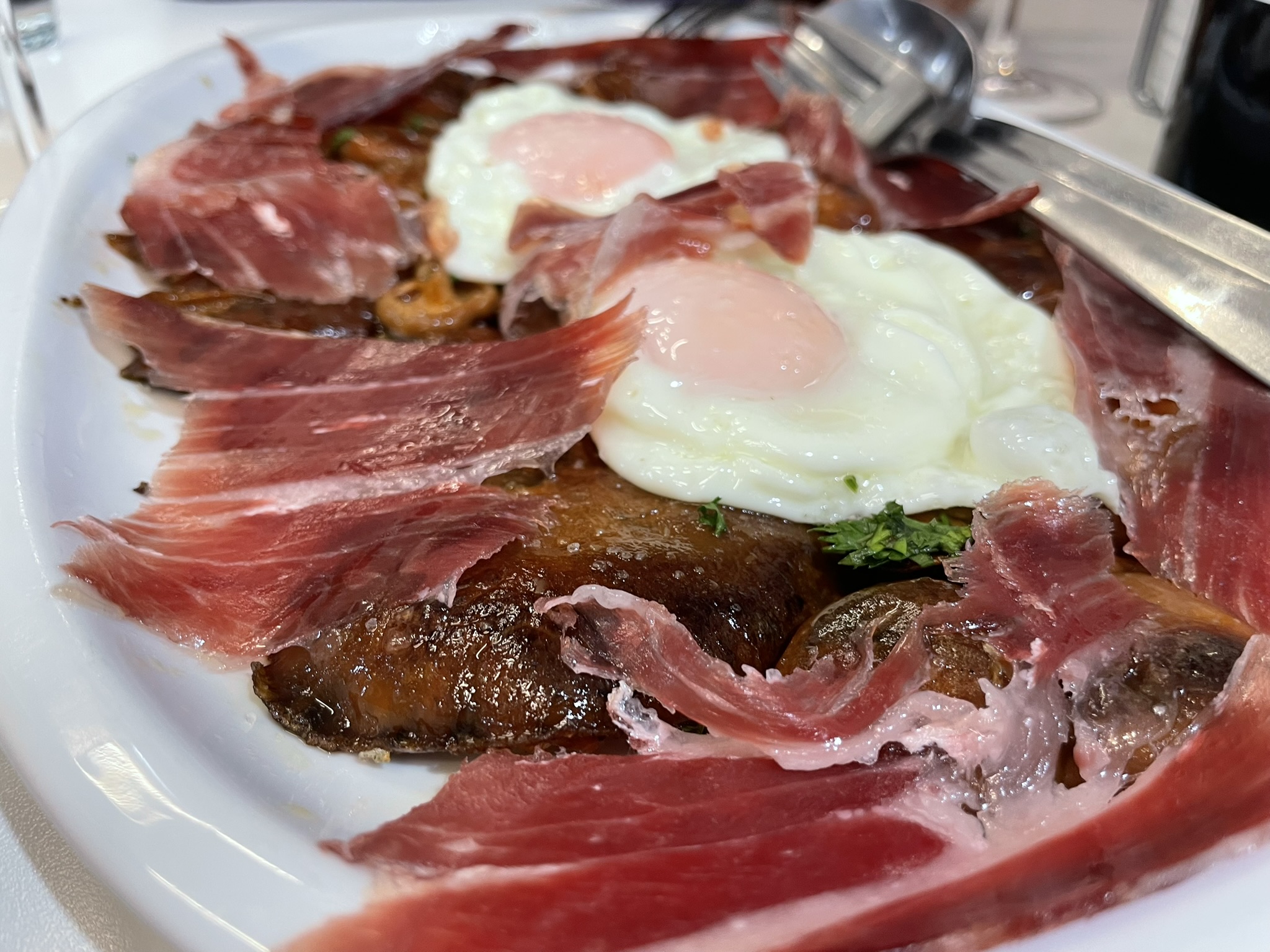 TABERNA LA CONTRA